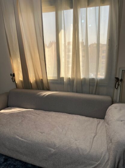 ⁦مرتبه تطريه للكنبه بيج⁩ - الصورة ⁦7⁩