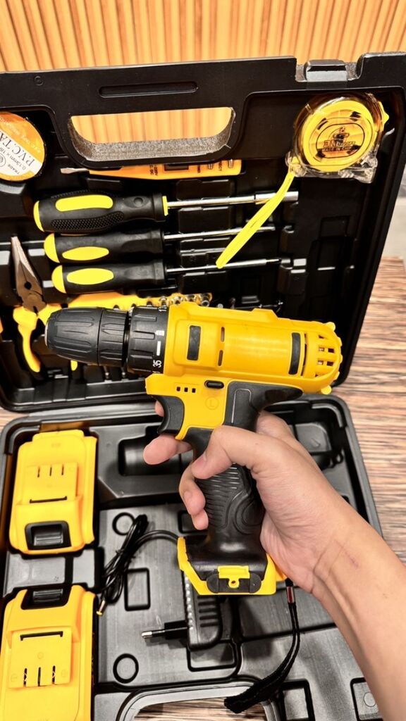 • شنيور لاسلكى ببطاريتين 24 فولت 33 قطعة - الصورة 5